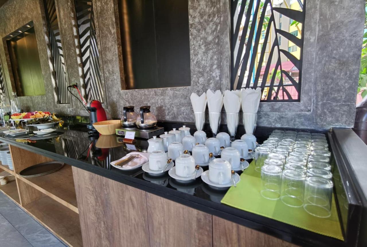 The Cliff Elegance Resort Ao Nang Exterior foto